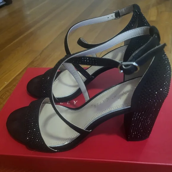 Kelly & Katie Black Strappy Sandals - Picture 2 of 6